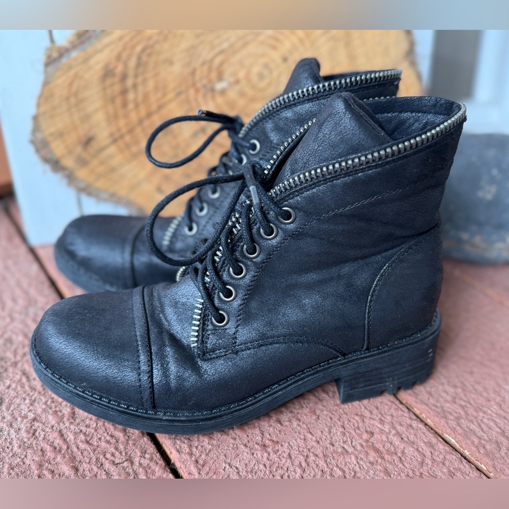 Carlos Santana Black 🖤 Zipper Boots Size 7